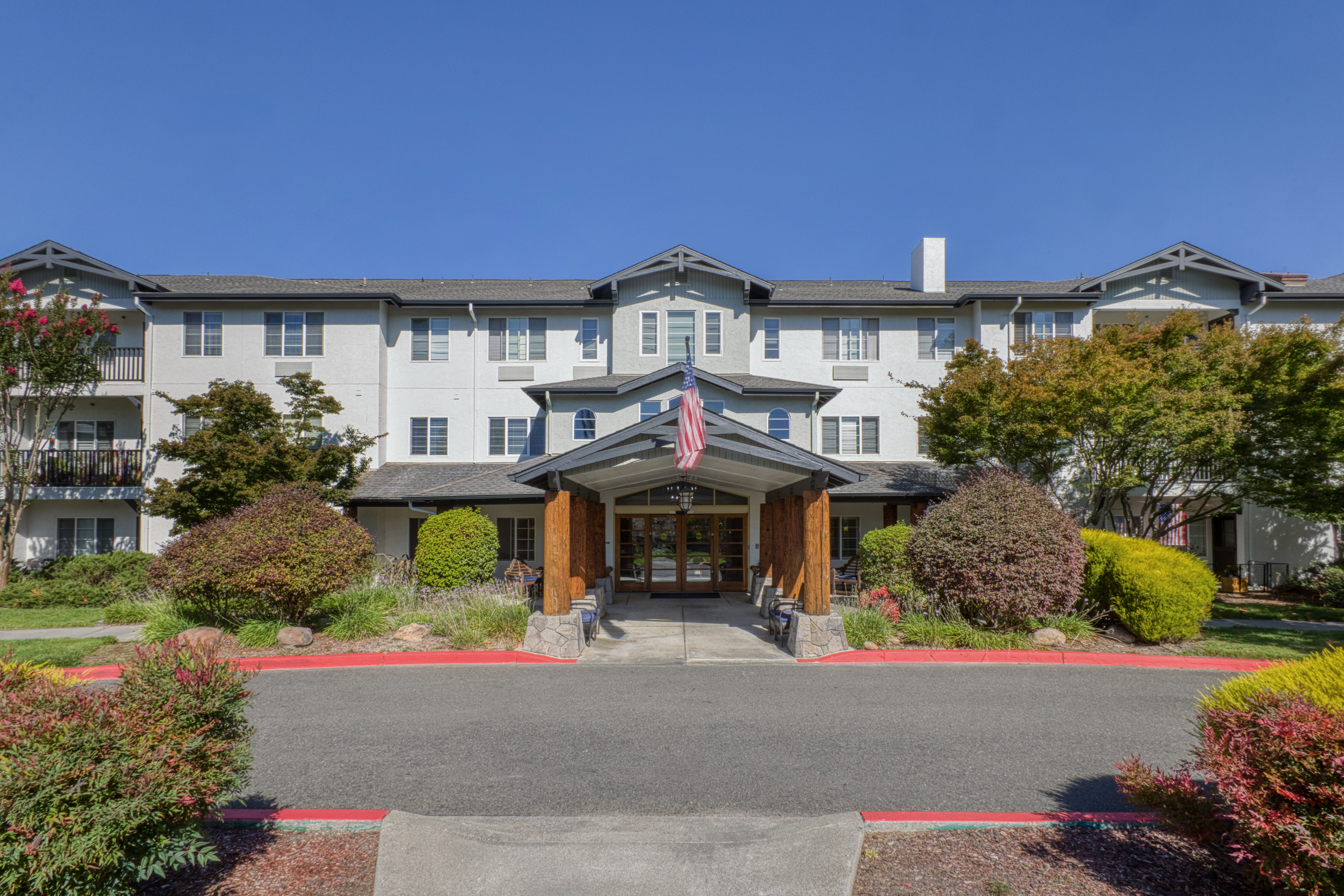 Provincial Senior Living Solstice at Santa Rosa 01