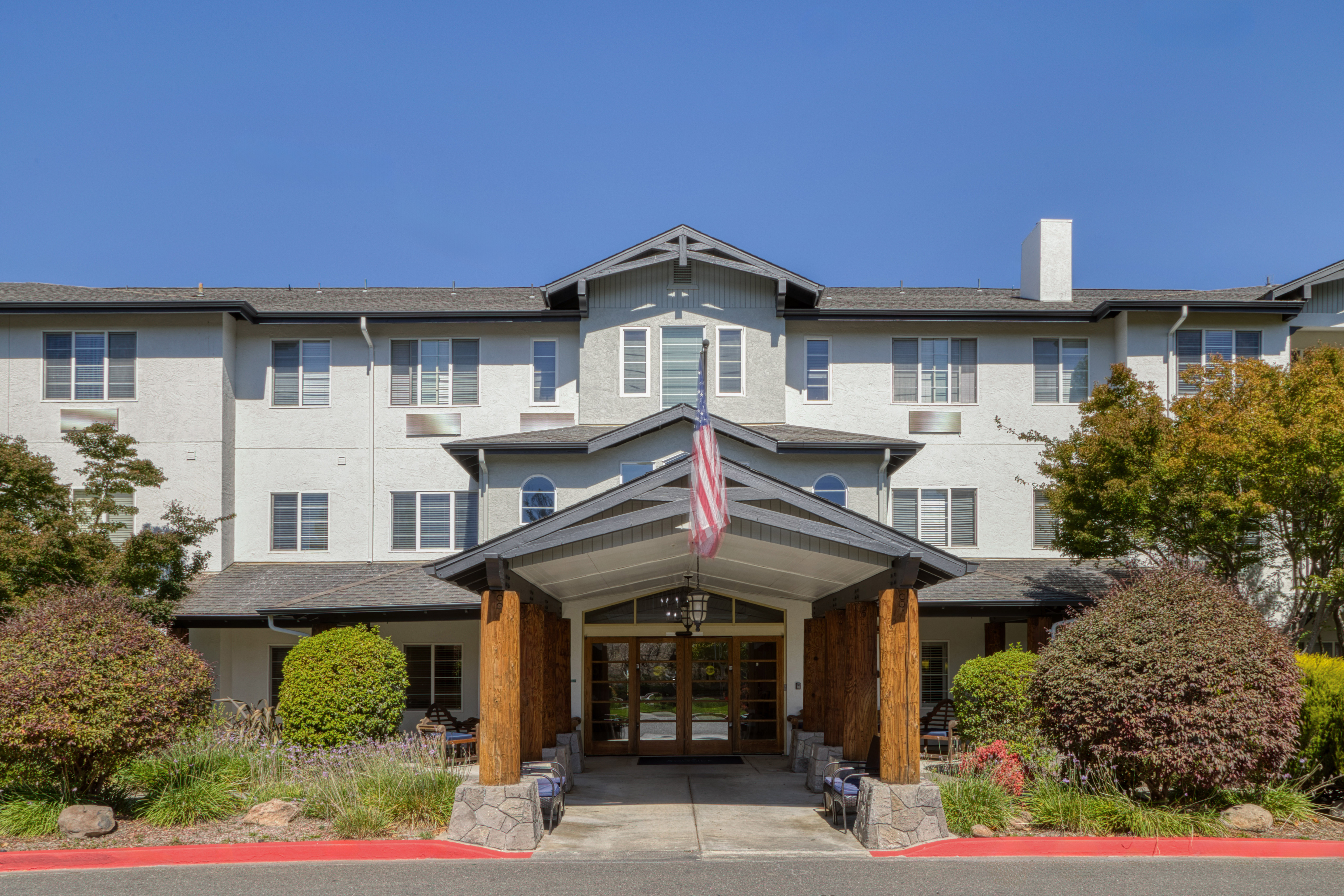 Provincial Senior Living Solstice at Santa Rosa 09